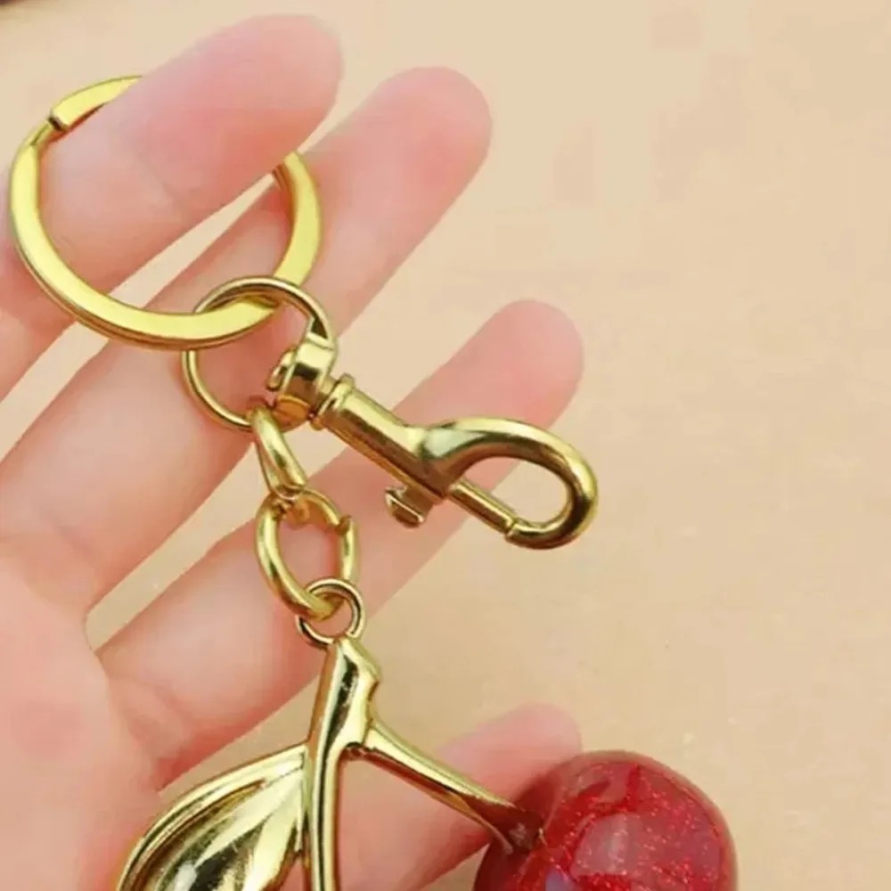 1pc Trendy Crystal Cherry Bag  - đánh giá và giá Women'S Accessories Coach